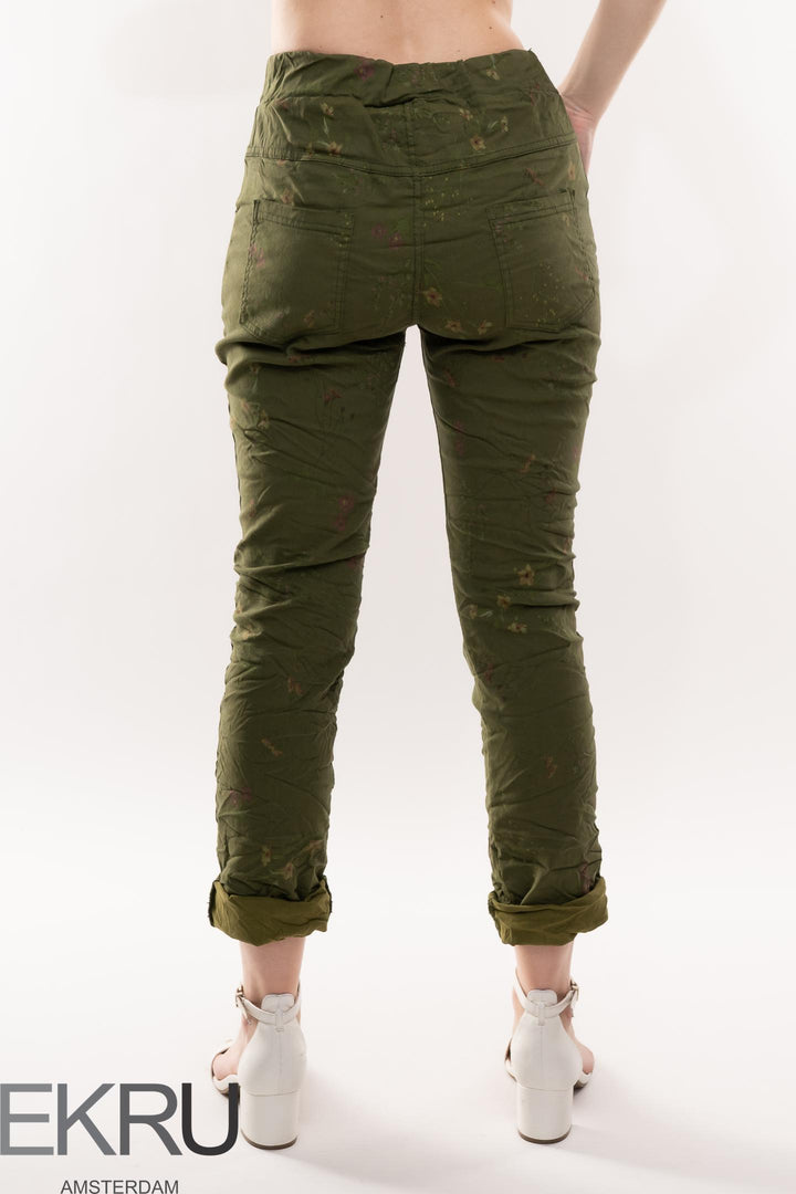 Euro Crafted Floral Travel Pant - Breathable Naturals | Glam & Fame Clothing