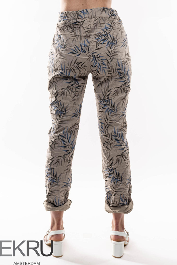 Euro Crinkle Travel Pant Print - Breathable Naturals | Glam & Fame Clothing